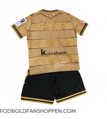 Real Sociedad Udebanetrøje Børn 2024-25 Kortærmet (+ Korte bukser)